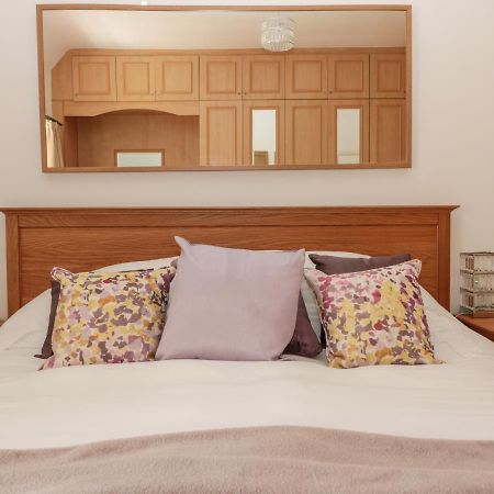 1A Chantry Place มอร์เพท ภายนอก รูปภาพ